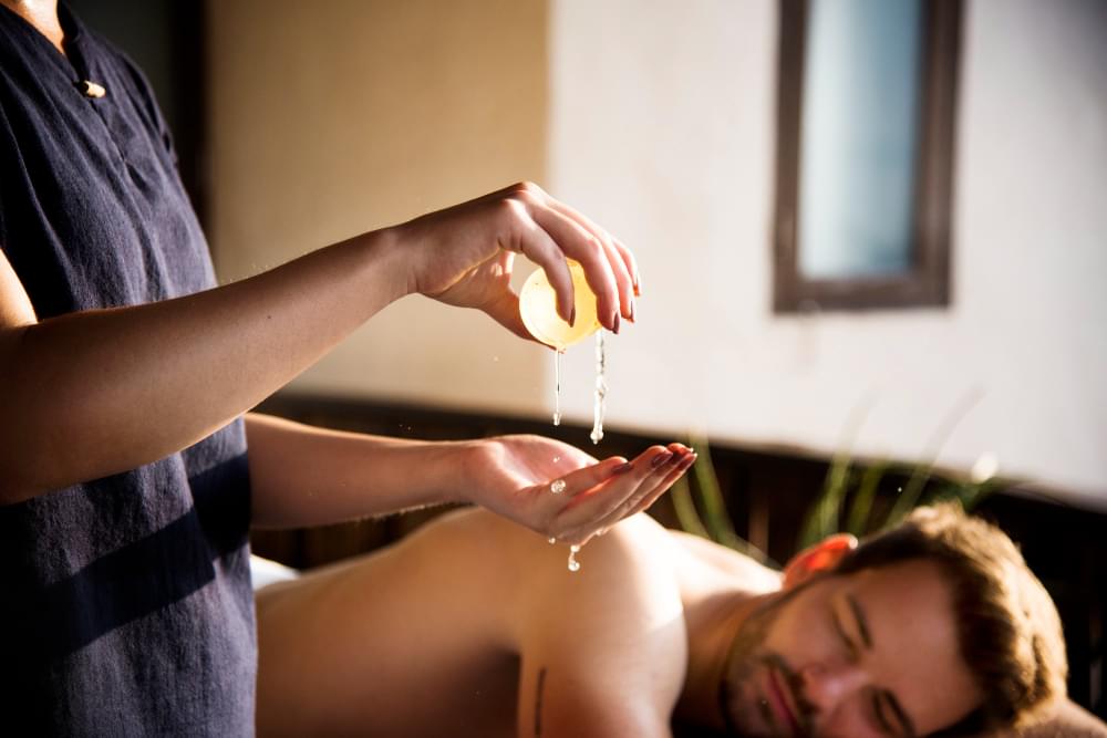 How Allora Spa Dubai Uses Premium Essential Oils to Transform Every Massage Experience